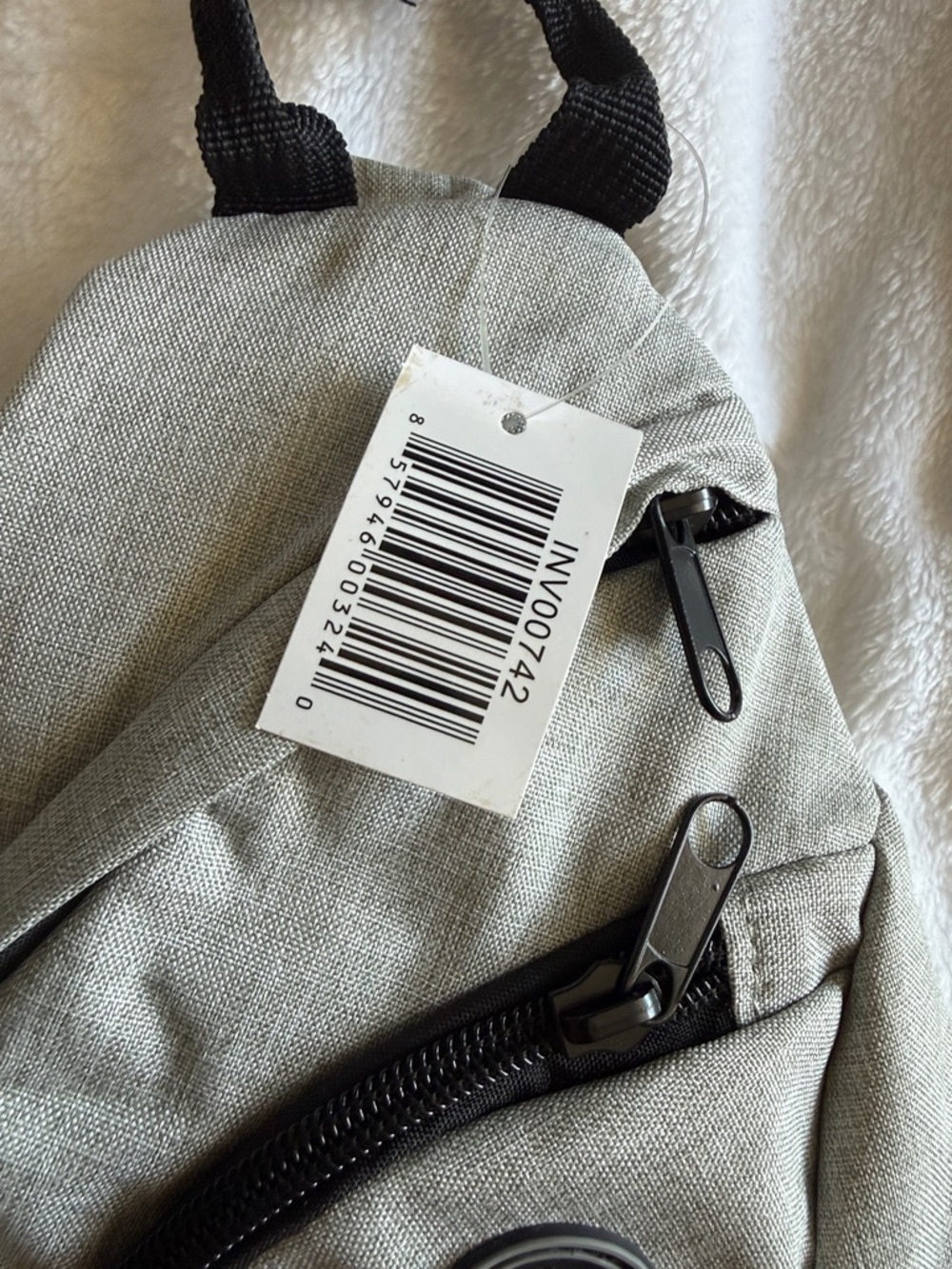 BellaRusso Sling Backpack - Picture 2 of 4
